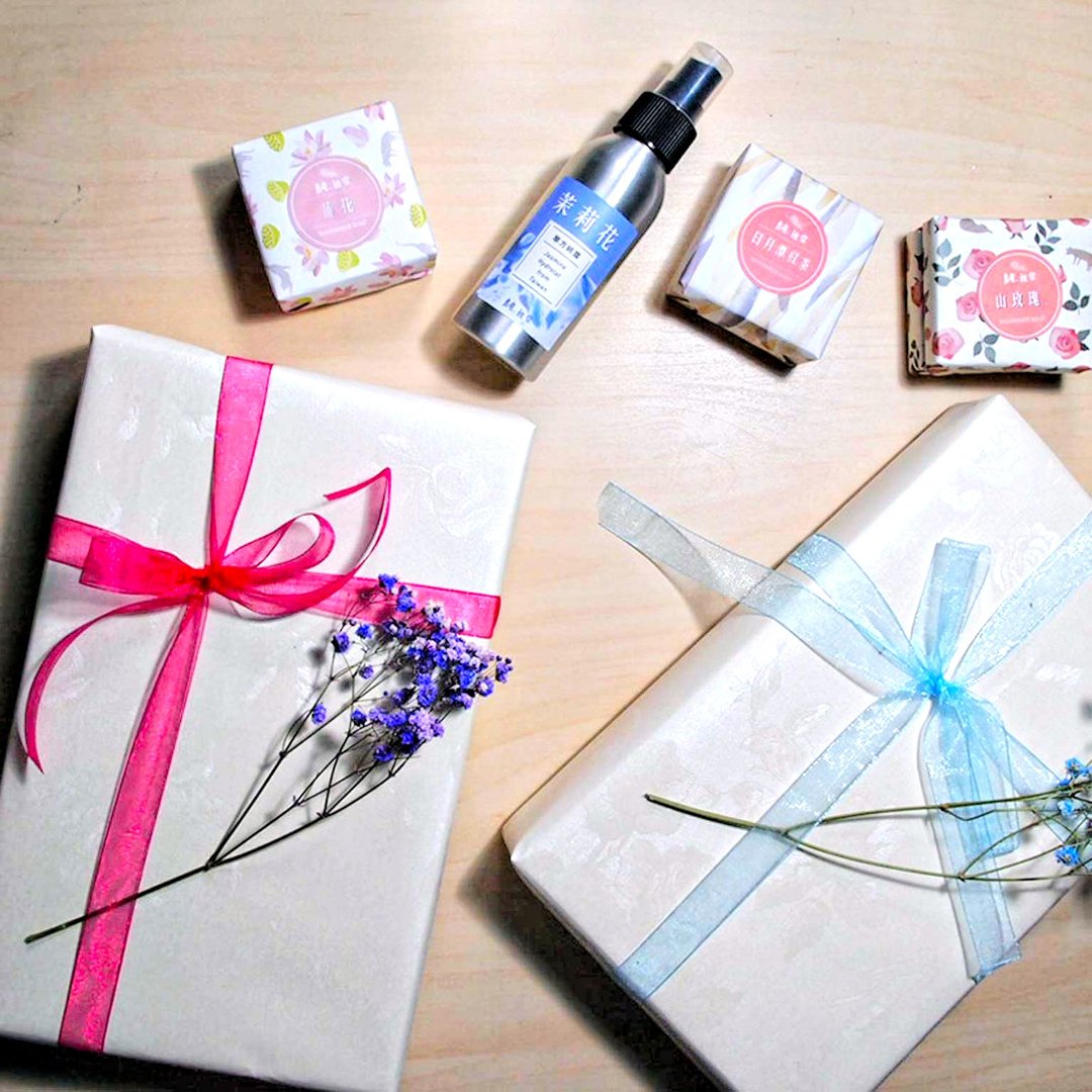 母親節礼物限定~手工皂+香氛纯露任选组合+ 帮手写卡片 - 化妆水/喷雾 - 精油 