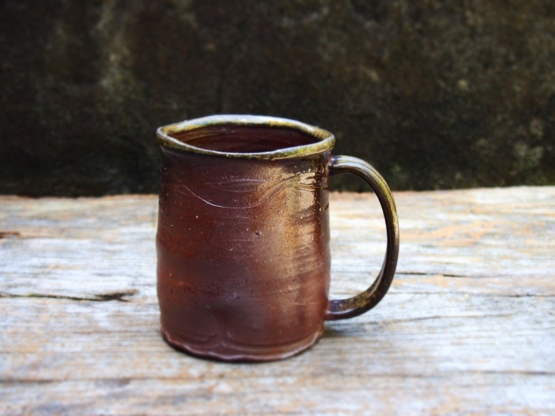 Bizen beer mug b5-035 - 花瓶/陶器 - 陶 咖啡色