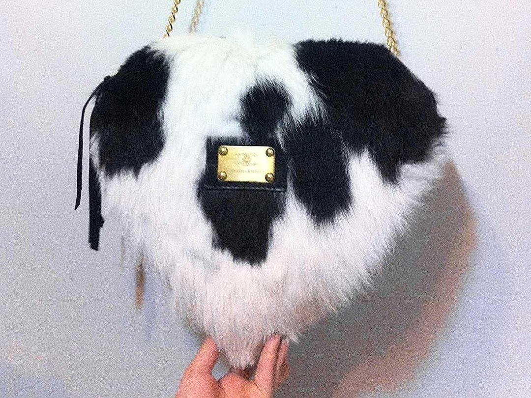 Buchi Calf Heart Shoulder Bag - 侧背包/斜挎包 - 真皮 白色