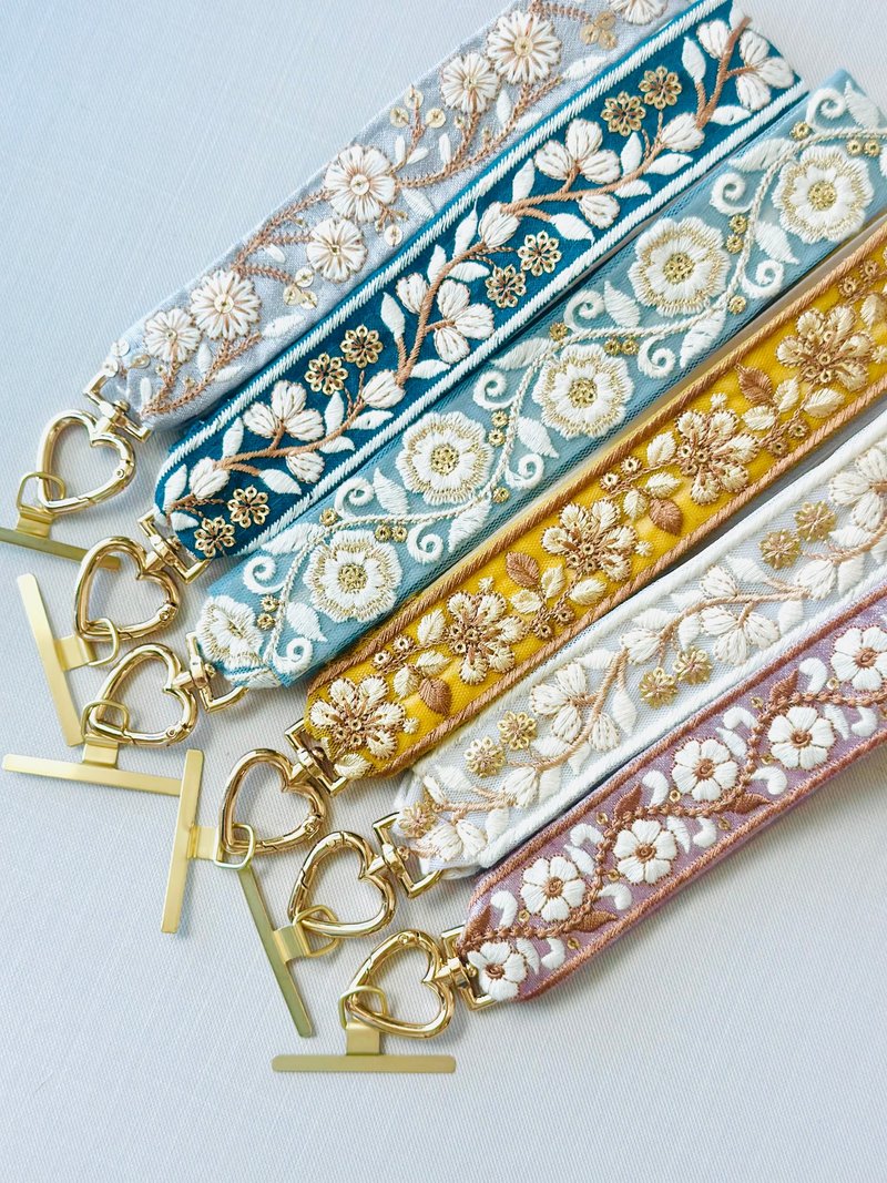 印度刺绣手机带/电话绳 - 手挽带 - 手机配件 - 绣线 多色