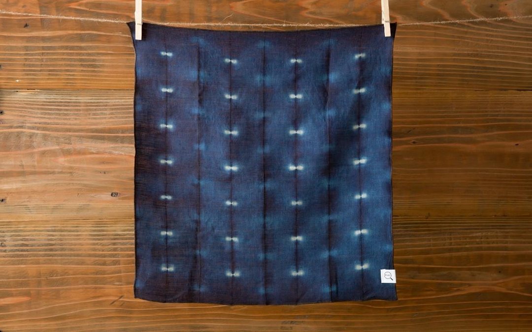 The indigo tie-dye Organic linen handkerchief (firefly) - 其他 - 棉．麻 蓝色