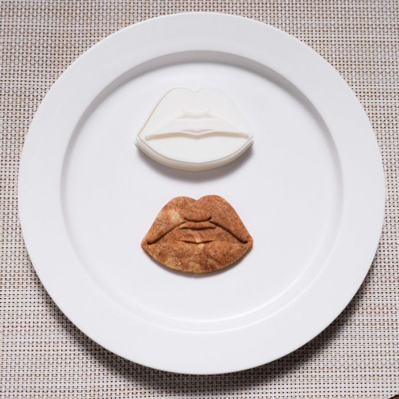 Lips (cookie cutter/cookie type) - 厨房用具 - 木头 