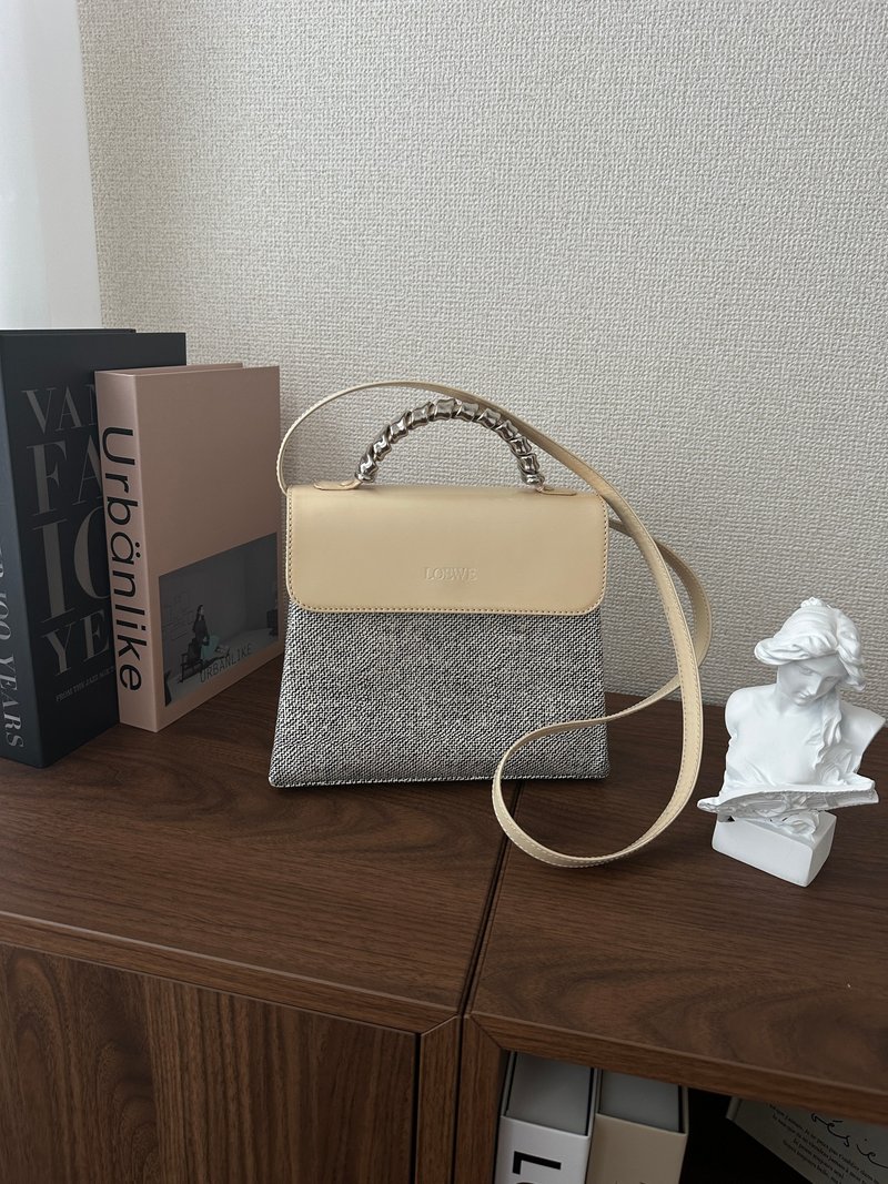 中古包 Loewe 罗意威 银蛇骨 Mini Kelly - 手提包/手提袋 - 真皮 灰色