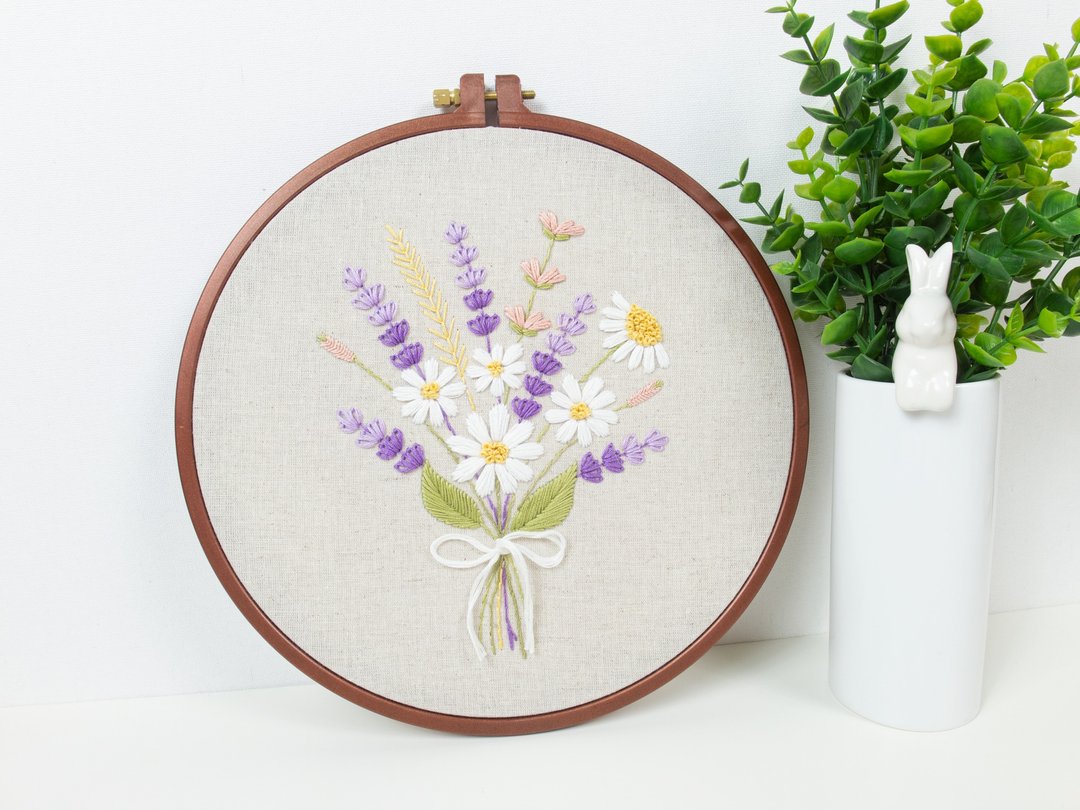 Daisies and Lavender DIGITAL embroidery pattern PDF. Floral design + video guide - 手工艺教程/工具书 - 其他材质 