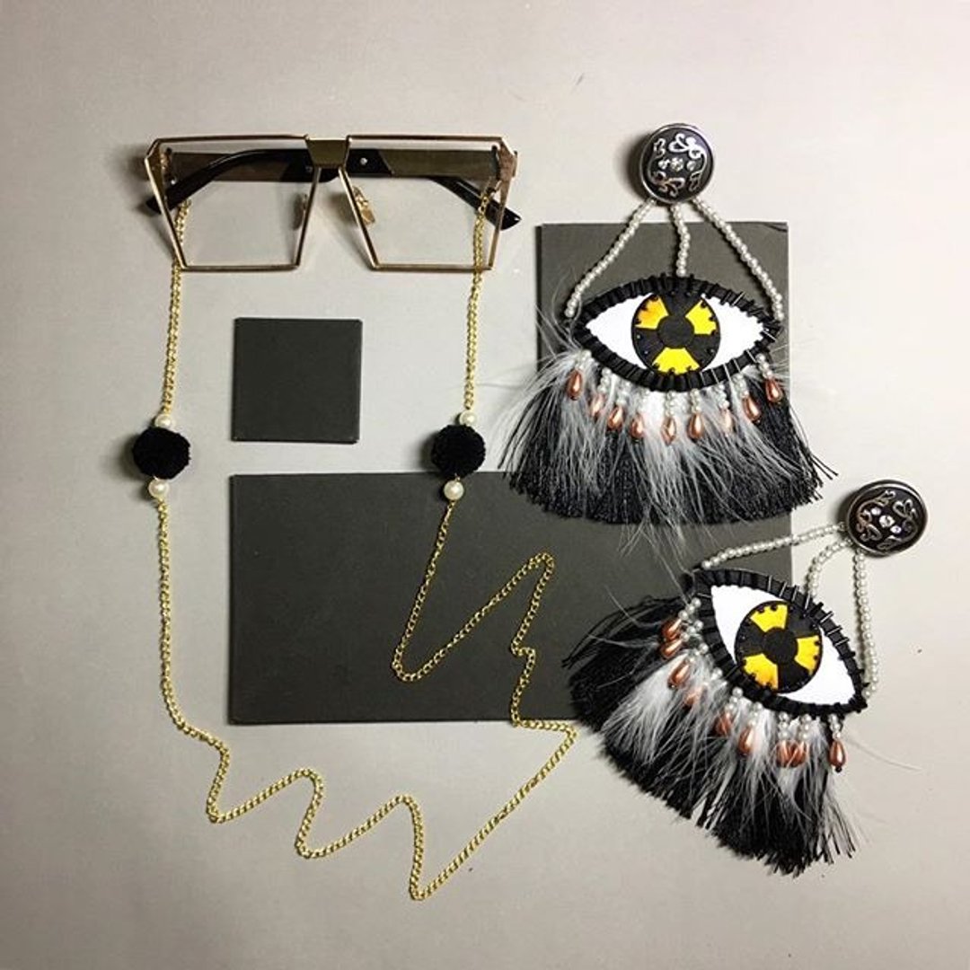 earrings : big eyes - 耳环/耳夹 - 其他材质 黑色