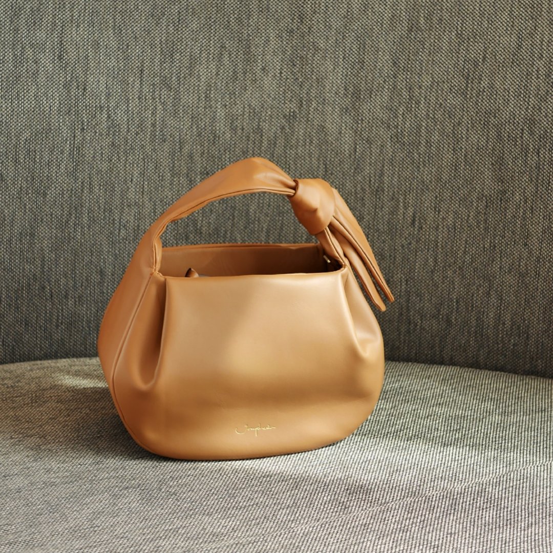 【泰国包包】Garrett Handbag 斜背包 - Tan Nappa Leather泰国包 - 手提包/手提袋 - 真皮 咖啡色
