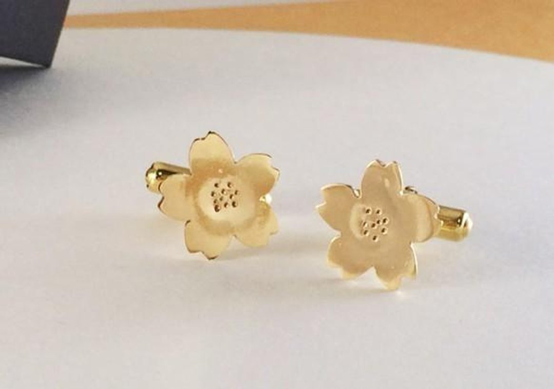 Sakura ◇ Brass cufflinks - 袖扣 - 其他金属 金色
