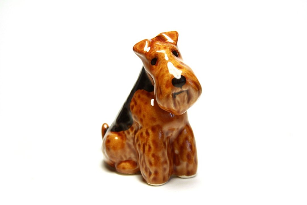 Welsh terrier, airedale terrier dog figurine ceramics handmade, statuette - 摆饰 - 陶 