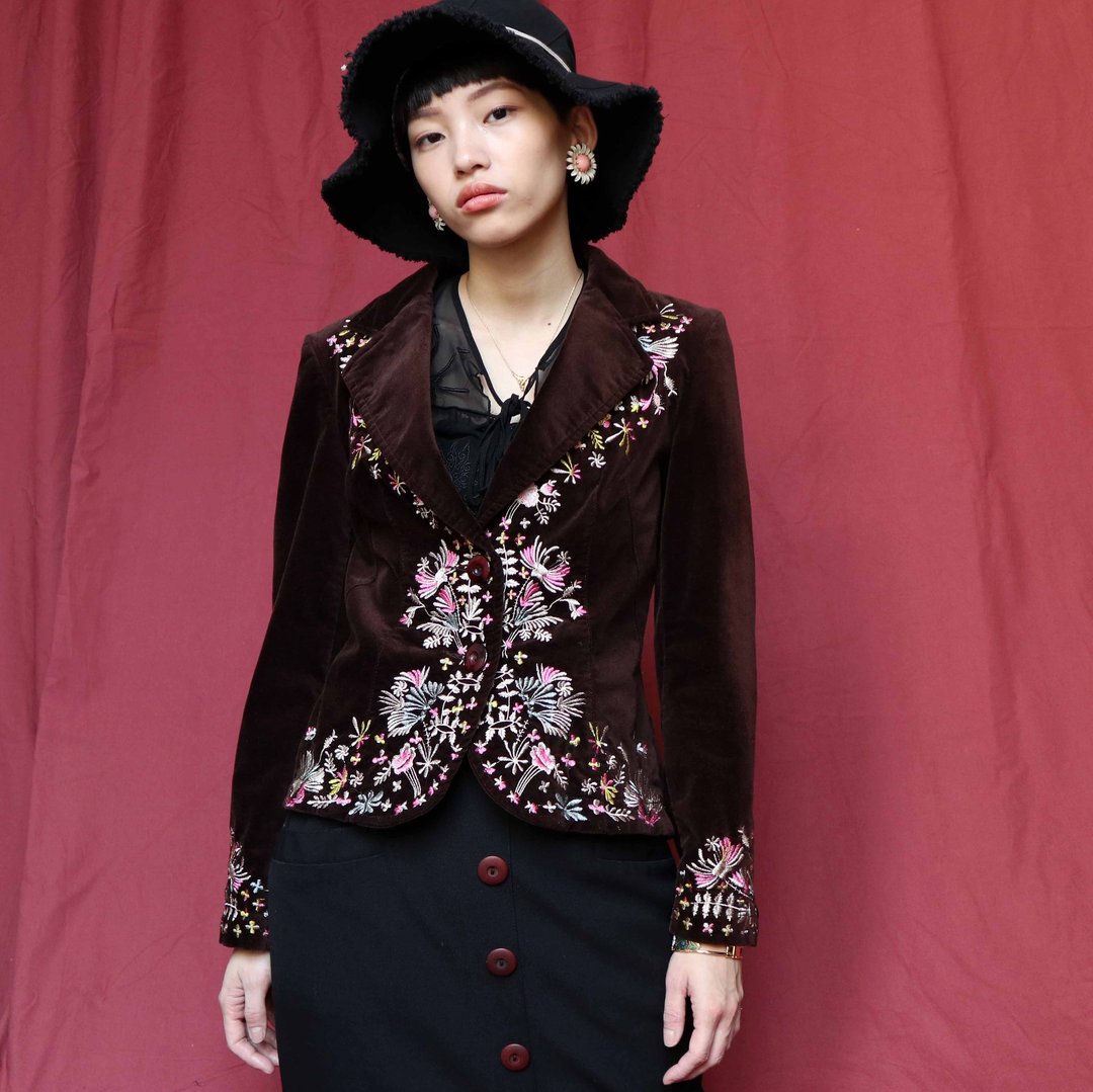 南瓜Vintage。古着 意大利制 Moschino 繁花 刺绣 绒面 西装外套 - 女装休闲/机能外套 - 棉 咖啡色