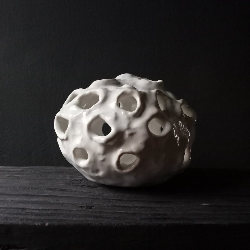 雪中呼气 - 花瓶/陶器 - 陶 白色