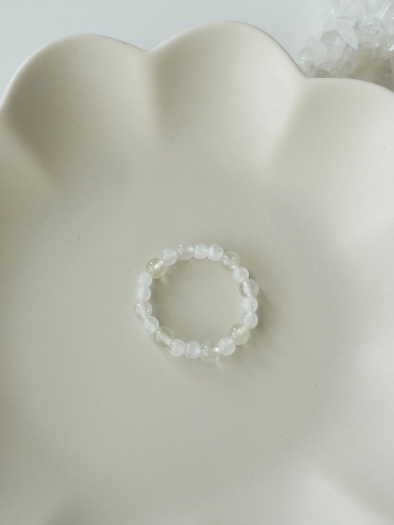 月澈/葡萄石 白水晶 月光石/水晶戒指 定制化 - 戒指 - 水晶 白色