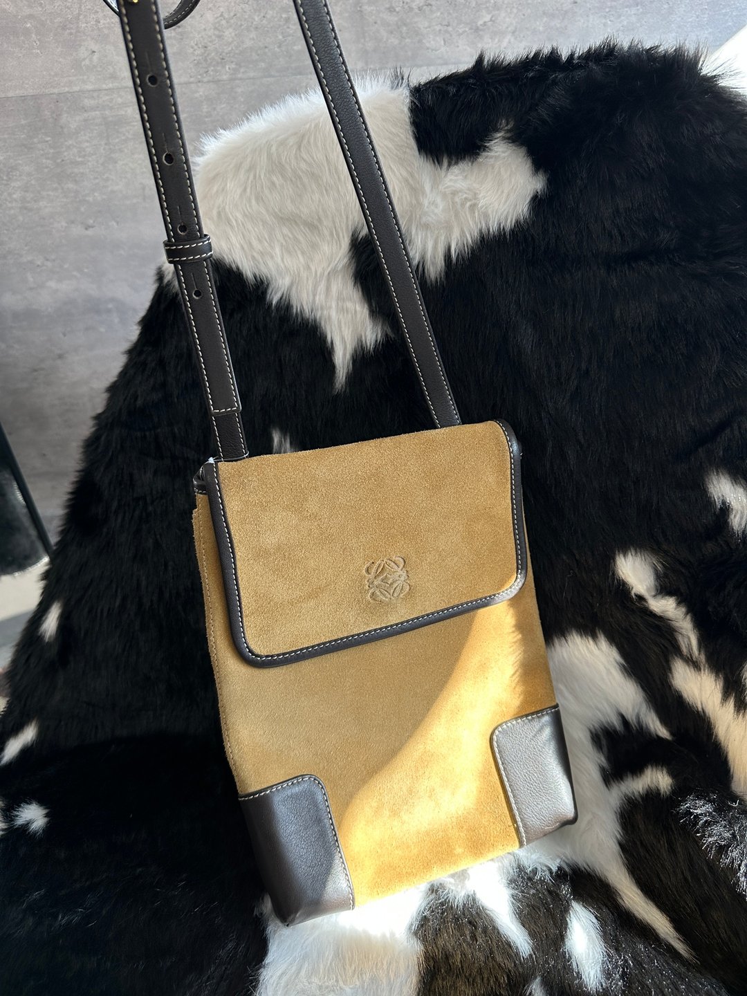 中古包 LOEWE 罗意威 复古拼皮麂皮肩背包 - 手提包/手提袋 - 真皮 卡其色