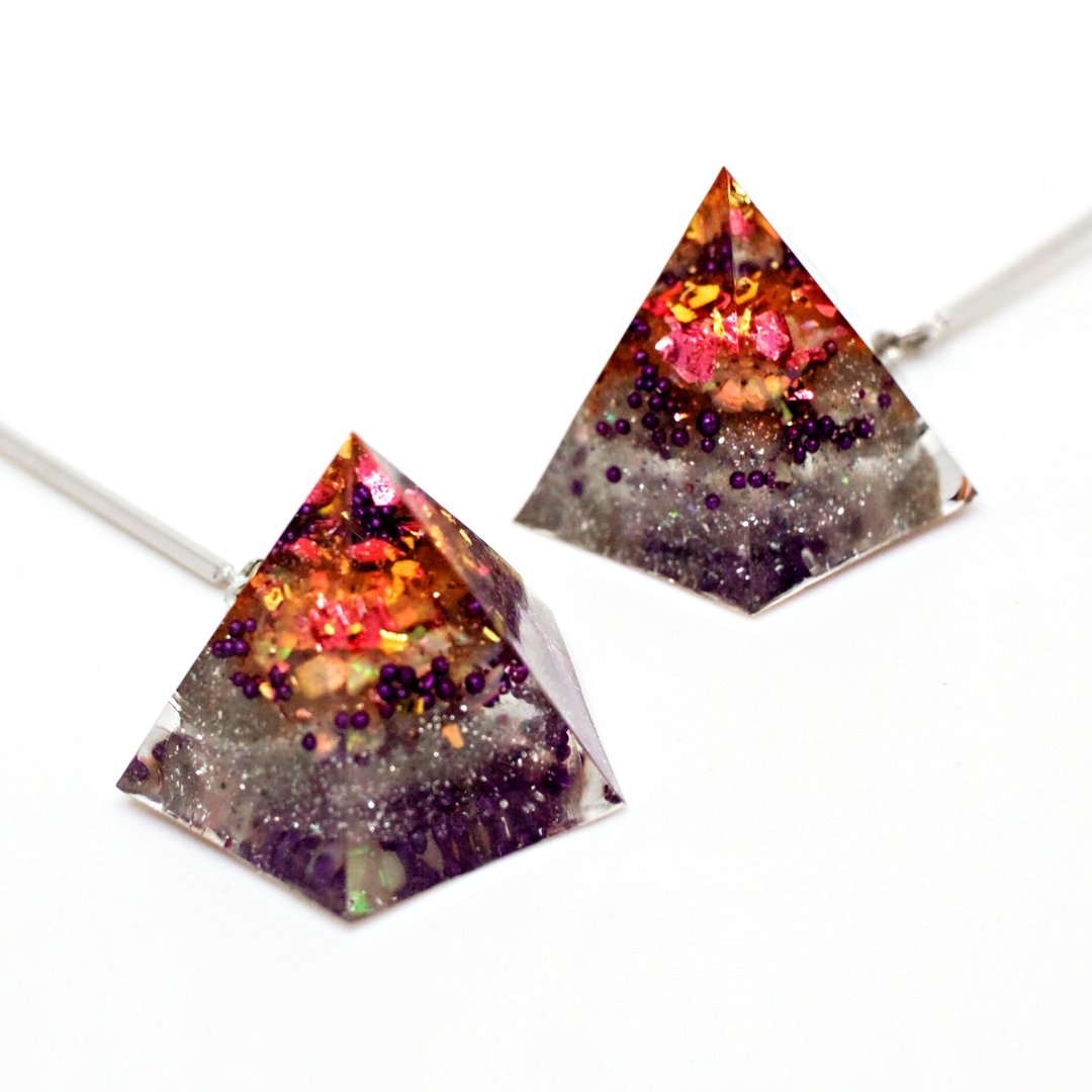 Pentagon Dome Dangle Earrings (Fiark Lacquer) - 耳环/耳夹 - 树脂 多色