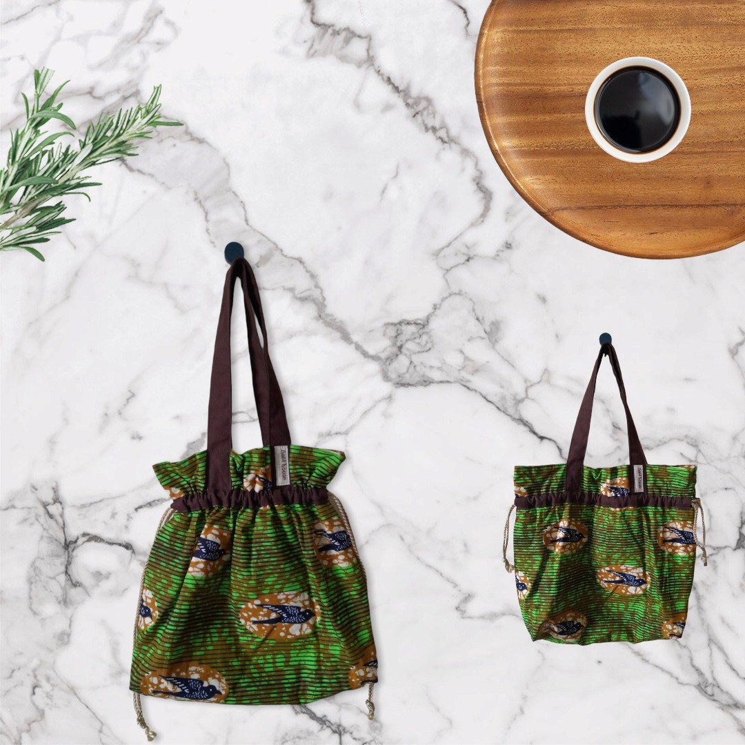 Drawstring bag African wax print  Handmade - 手提包/手提袋 - 棉 绿色