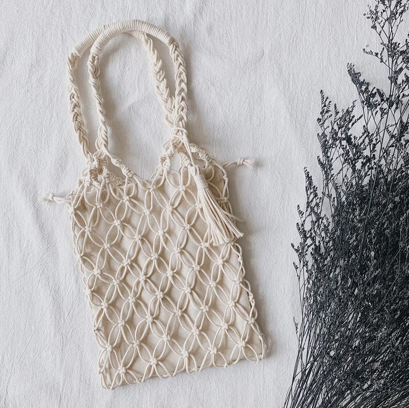 棉绳手工编织提袋 托特包 | Macrame tote bag - 手提包/手提袋 - 棉．麻 白色