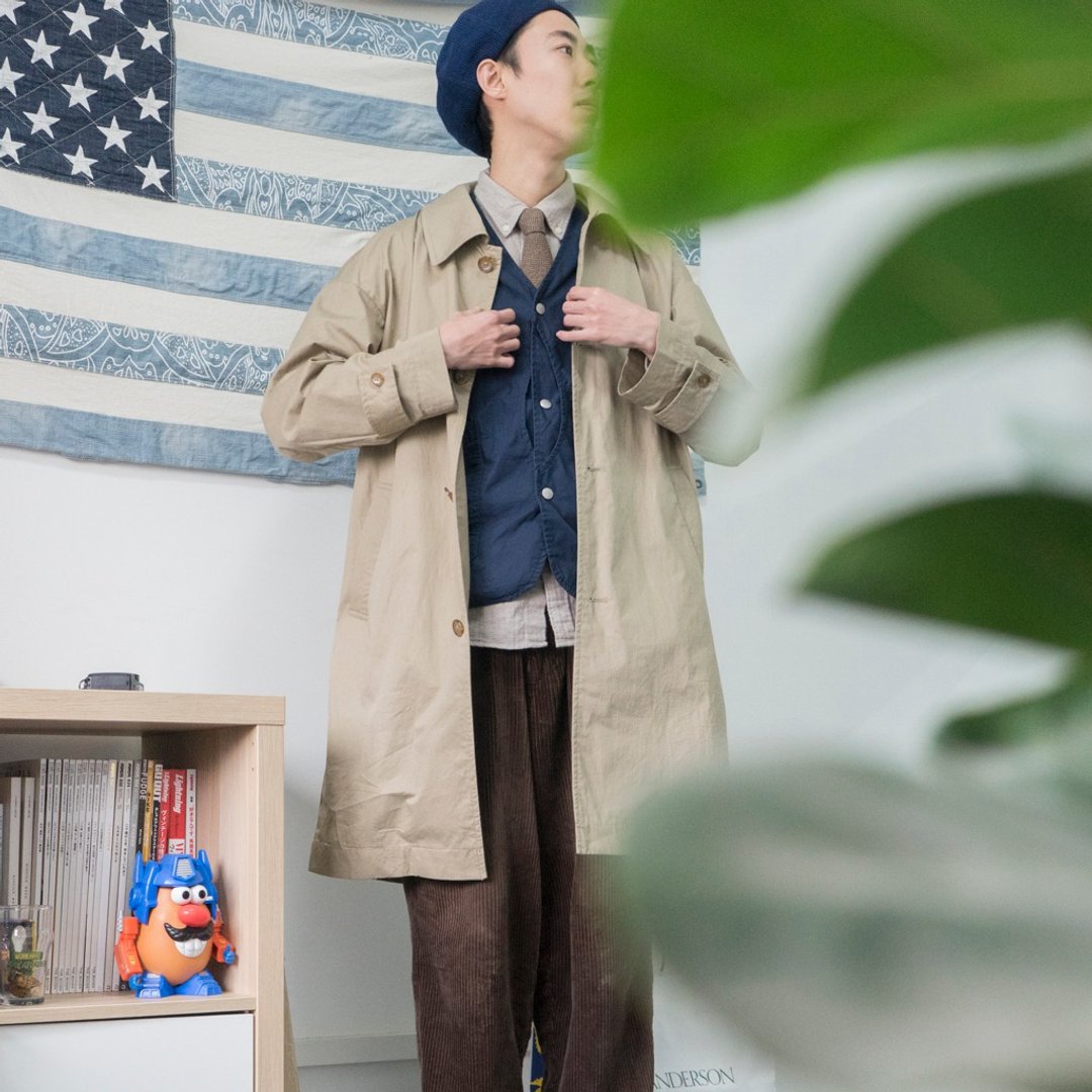 日系搭配初春经典剪裁 落肩款卡其色中长款风衣外套 Mac coat - 女装西装外套/风衣 - 棉 卡其色