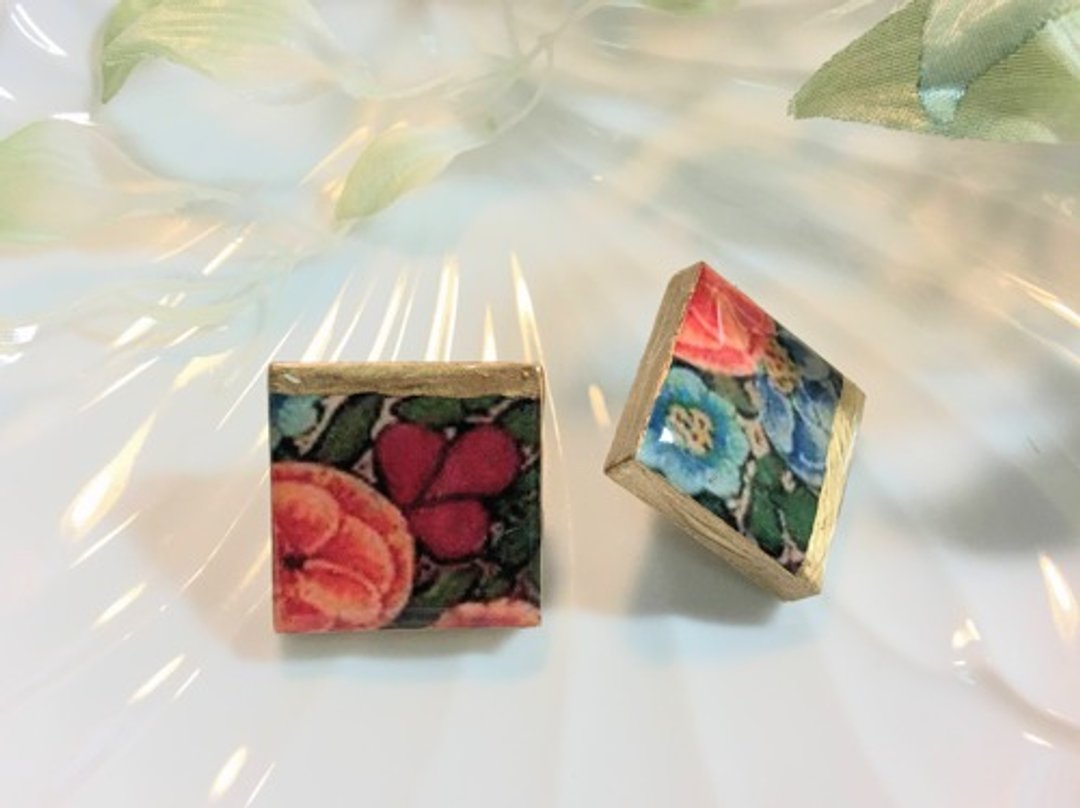 Kintsugi x Kashmir Hand Paint Earrings Gold x Flower Square L - 耳环/耳夹 - 其他材质 