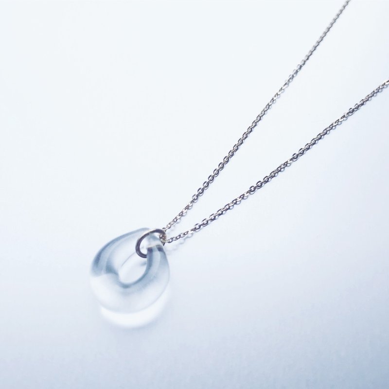 Petite drop shaped Necklace - 项链 - 玻璃 透明