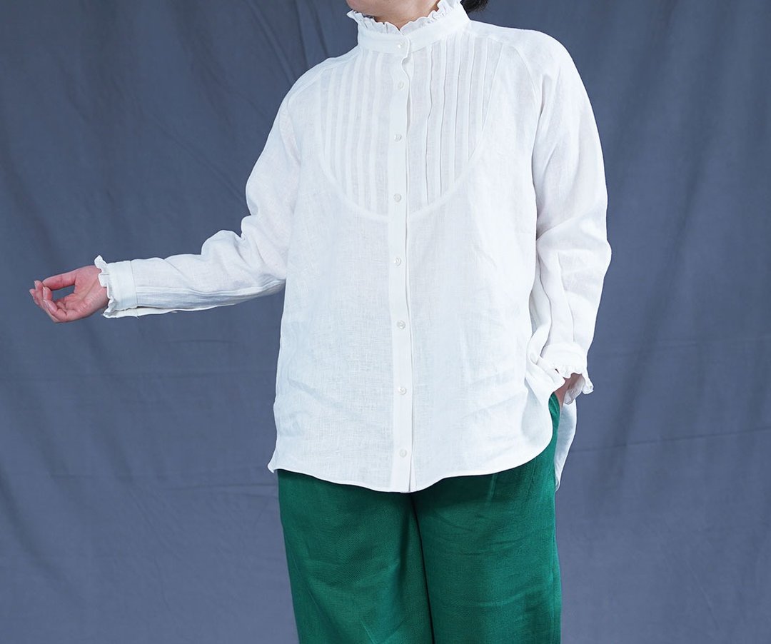 wafu - 亞麻女裝襯衫 Lightweight Linen Ruffle-detailing Blouse / White t033a-wht2 - 女装衬衫 - 亚麻 白色