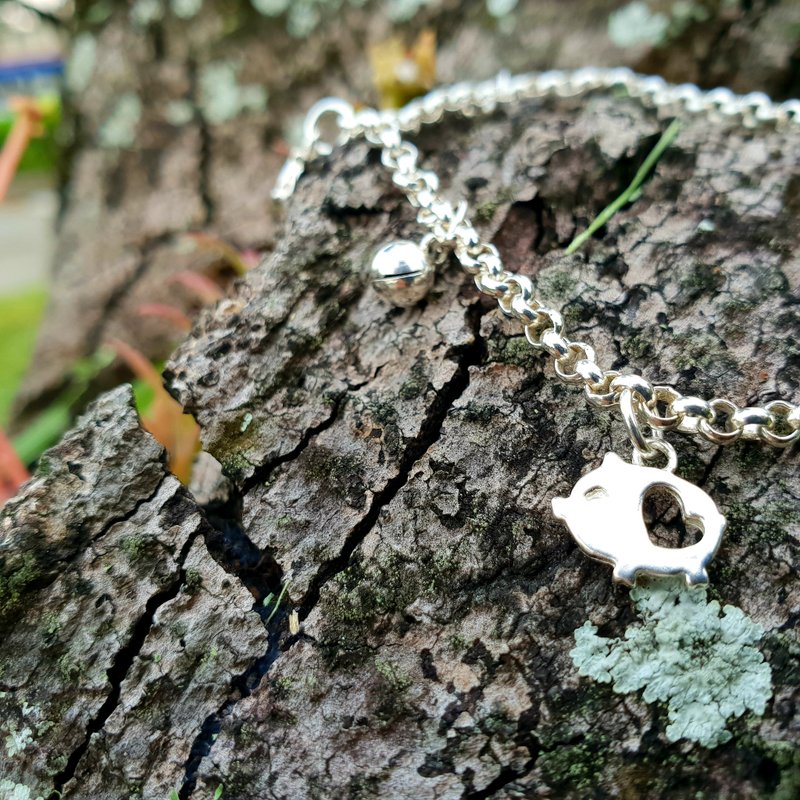 V38款-做不出一样的银手链-小猪+铃铛-925纯银手链-御匠敲饰 - 手链/手环 - 纯银 银色