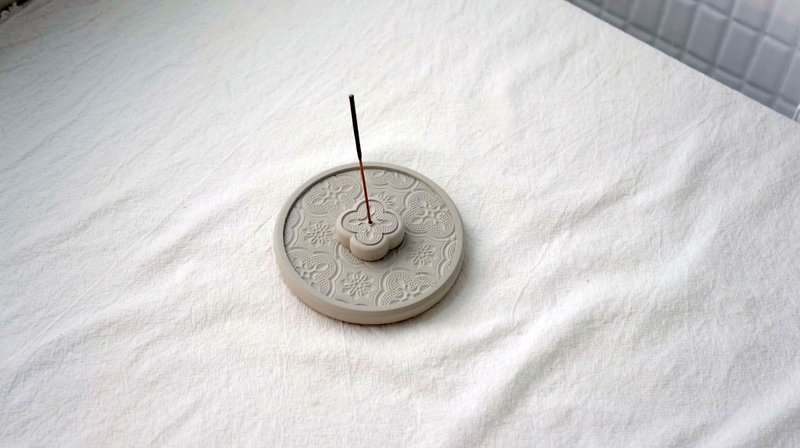 海棠花水泥线盘香组 |线香X盘香X扩香石X杯垫  (MIT) - 香薰/精油/线香 - 水泥 灰色