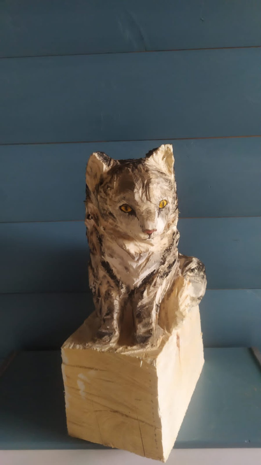 Cat wooden carving by chainsaw - 玩偶/公仔 - 木头 灰色