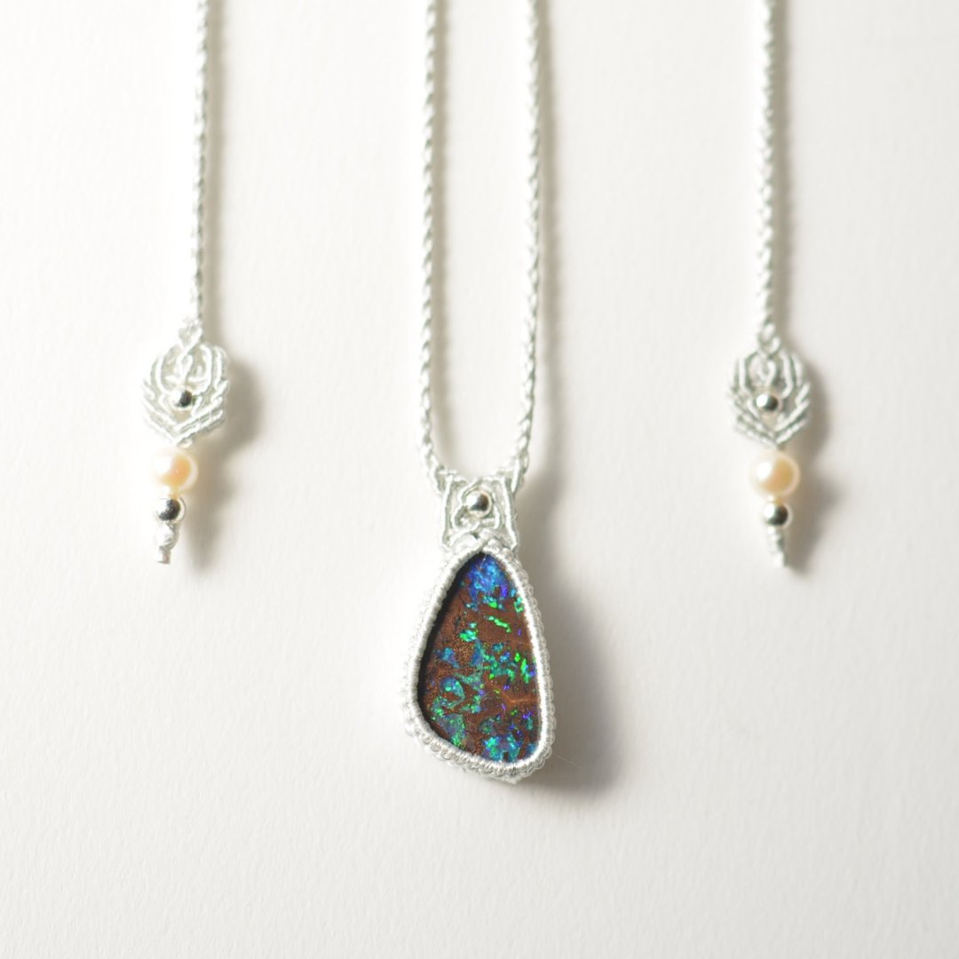 Australia Opal / Silk Macrame Necklace - 项链 - 宝石 多色