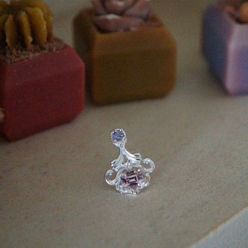 手摇铃耳针 尖晶石 堇青石耳环 单耳 925银 - 耳环/耳夹 - 纯银 