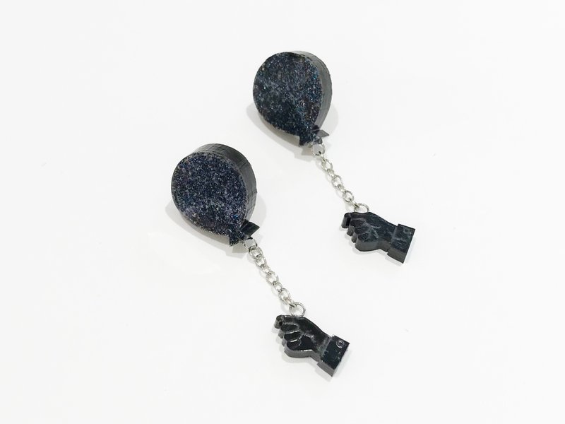 Flying flying earrings / earrings - black - 耳环/耳夹 - 压克力 黑色