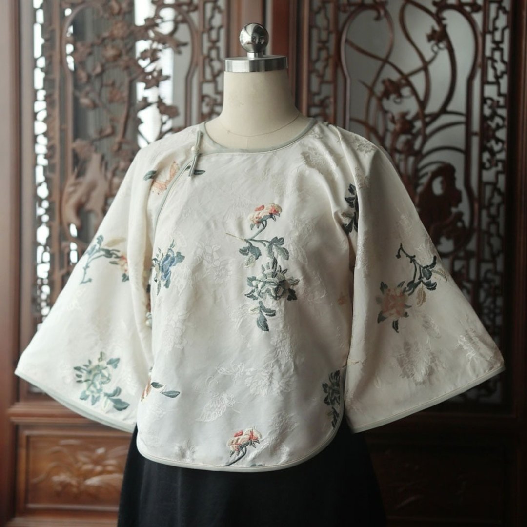 人絲人棉刺繡上衣 / 無領倒大袖全開襟上衣 / 民國復古中國風女裝 - 女装上衣 - 其他材质 多色