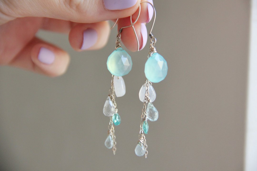 Gemstone Earrings Aqua chalcedony, moonstone, aquamarine and apatite earrings - 耳环/耳夹 - 宝石 蓝色