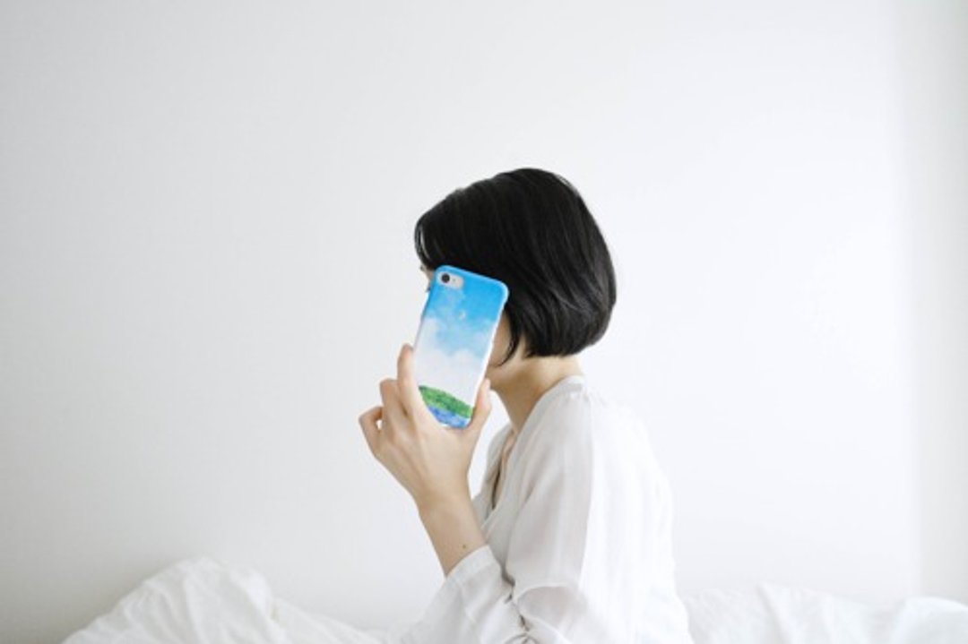 [Free shipping] A smartphone case with sky and white fog - 其他 - 塑料 