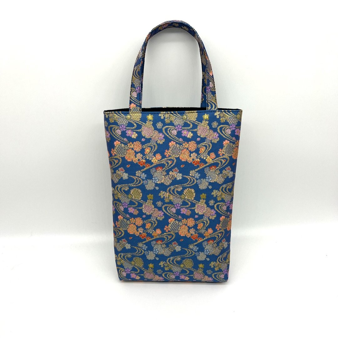 Japanese pattern handbag made from Nishijin-ori and brocade fabric - 手提包/手提袋 - 聚酯纤维 蓝色