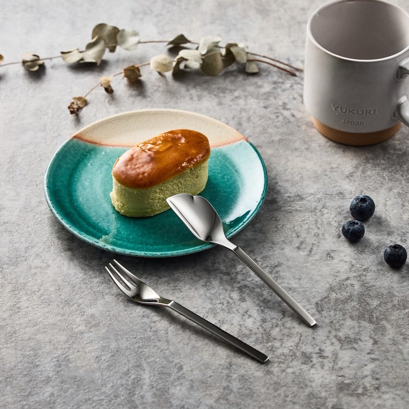 日本山崎金属 - NAPOLI系列 - 不锈钢蛋糕叉匙组(2件式) - 餐刀/叉/匙组合 - 其他金属 银色