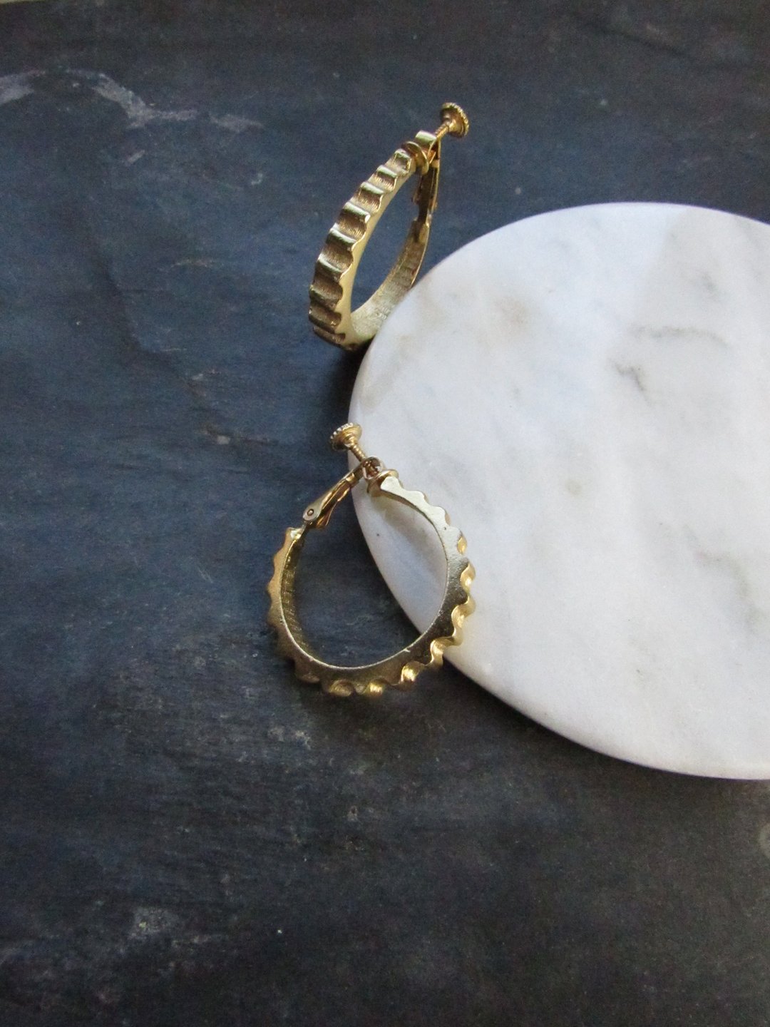 Vintage Rare Gearwheel Gold Clip Hoop Earrings - 耳环/耳夹 - 贵金属 金色