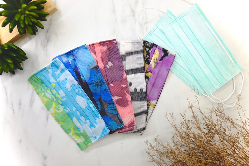 白竹炭+氧化锌抗菌纤维/长效耐洗/囗罩保护套/预购商品4月6日出货 - 口罩 - 碳纤维 多色