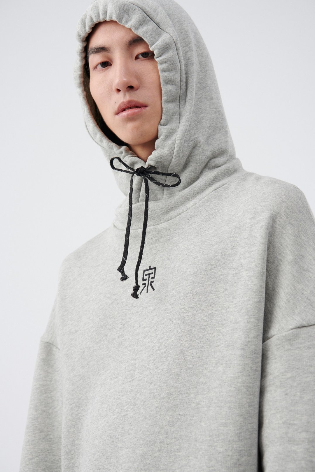 连帽绑带厚logo Tee - 男装上衣/T 恤 - 棉 灰色