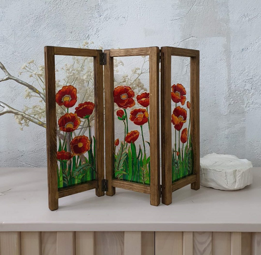 Folding table top screen/divider, wood frame and stained glass imitation. - 其他家具 - 木头 红色