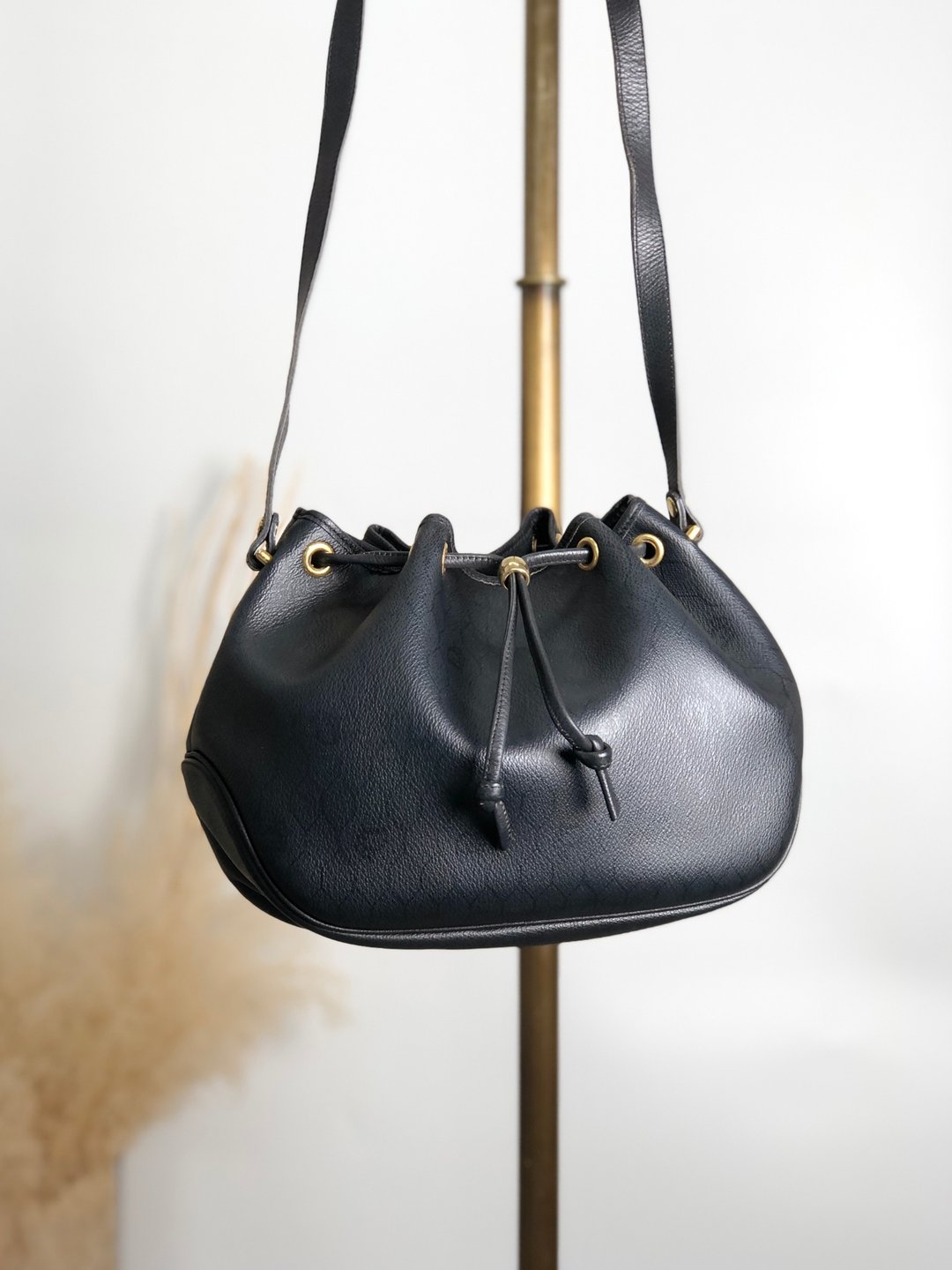 【日本直送 名牌中古包】Christian Dior 迪奥 蜂巢格纹 侧肩包 黑色 束口 vintage 8jksti - 侧背包/斜挎包 - 真皮 黑色