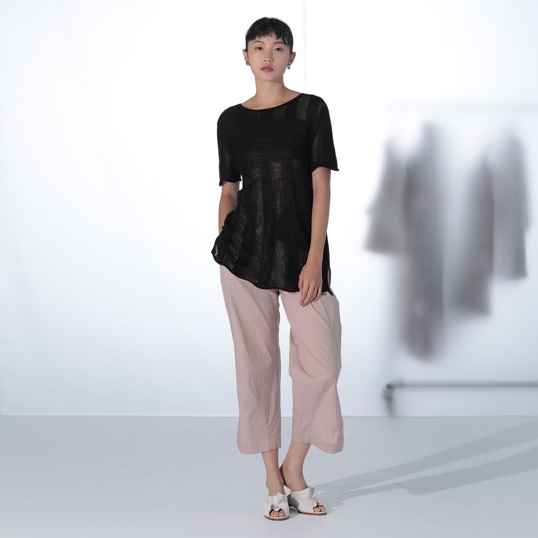 黑色蚕丝镂空短袖毛衣 - 一体成型毛衣 - 女装针织衫/毛衣 - 丝．绢 黑色
