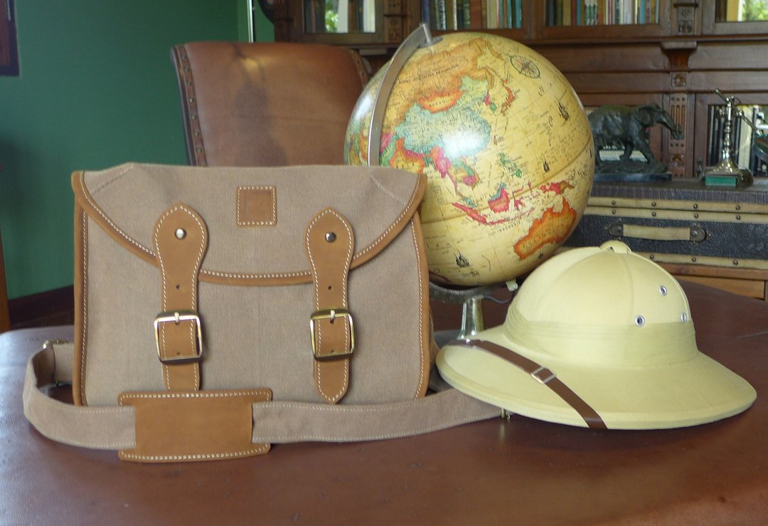 Canvas & leather cross-body/messenger camera bag for camera for men or women - 手提包/手提袋 - 棉 卡其色