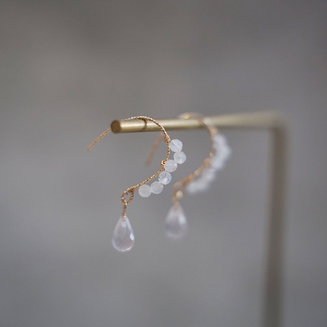 花好月圆 粉水晶月光石耳环耳钉 - 耳环/耳夹 - 水晶 