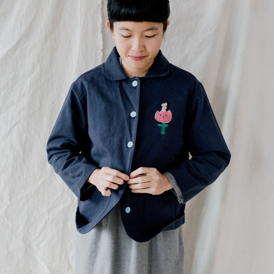 【微瑕特惠】展示品 / 拇指姑娘 / 舒适衬衫外套 / 丈青色斜纹布 - 女装衬衫 - 棉．麻 蓝色