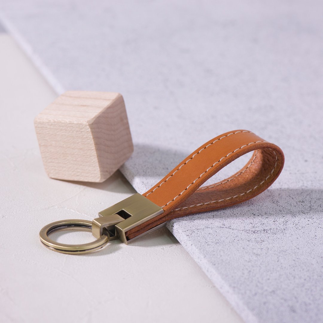 长条钥匙圈Long Key Chain - 浅棕 Tan / 免费刻字 - 钥匙链/钥匙包 - 真皮 