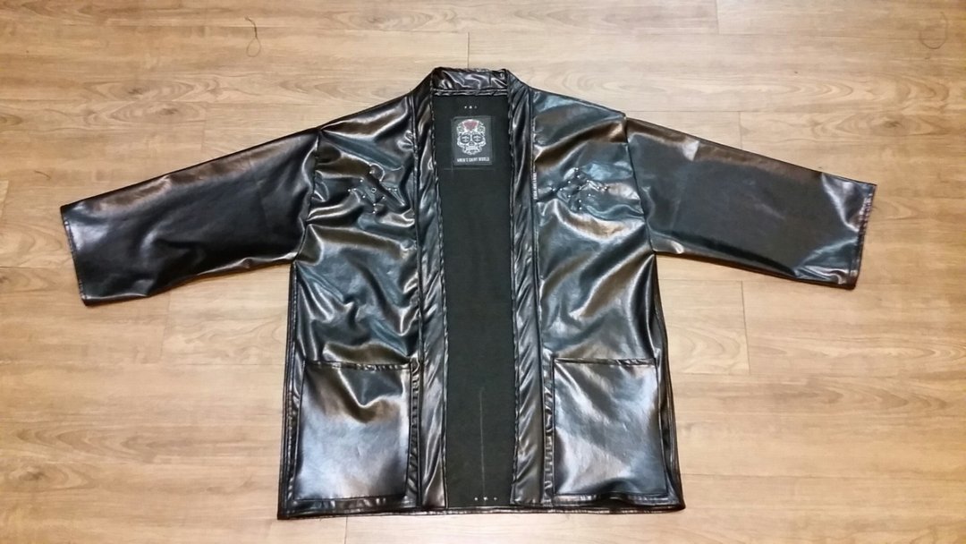 A MIN 手工定制人工皮革镶宝石改良和服罩衫 - 男装外套 - 真皮 黑色