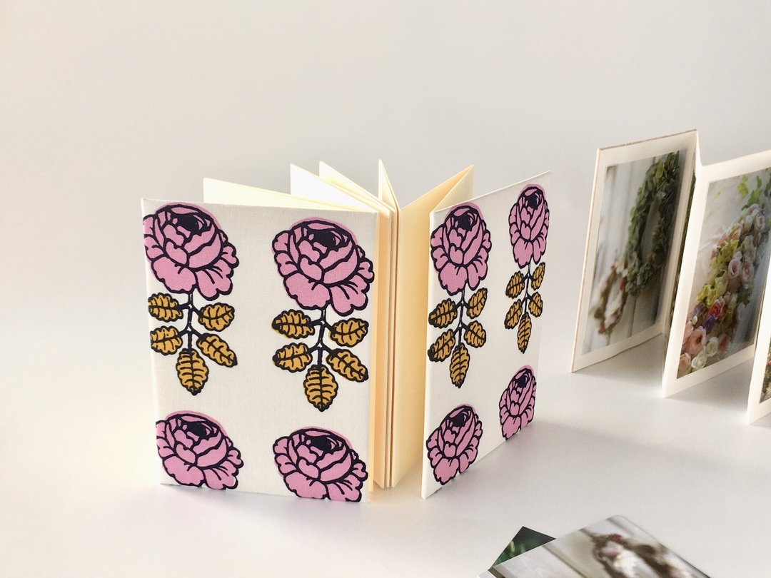 Accordion shape photo album, marimekko fabric, A6 - 相簿/相册 - 棉．麻 粉红色