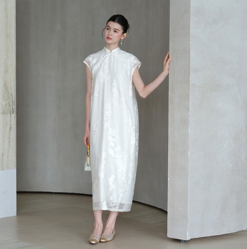 【月白】新中式复古中国风 立领剪花/改良旗袍 - 旗袍 - 其他材质 白色