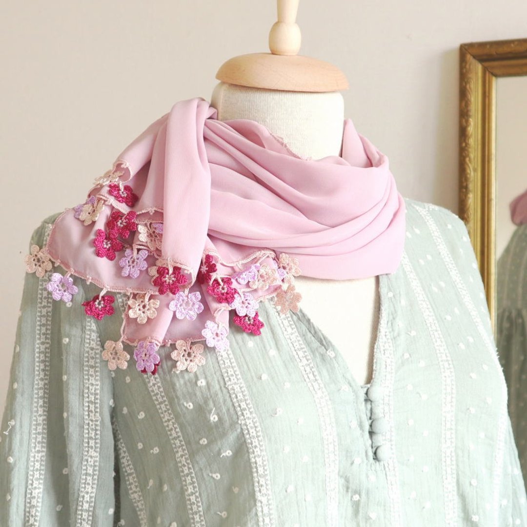 OYA crochet chiffon shawl  - MARY - Rose Pink - 丝巾 - 其他人造纤维 粉红色