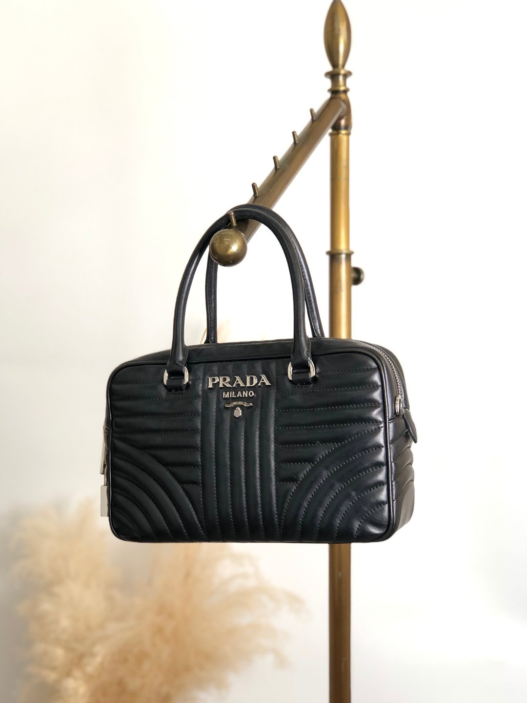 【 日本直送 名牌中古包 】PRADA 普拉达 手提包 黑色 Logo 皮革 钻石纹 迷你波士顿包 vintage 中古 v7w6vi - 手提包/手提袋 - 真皮 黑色