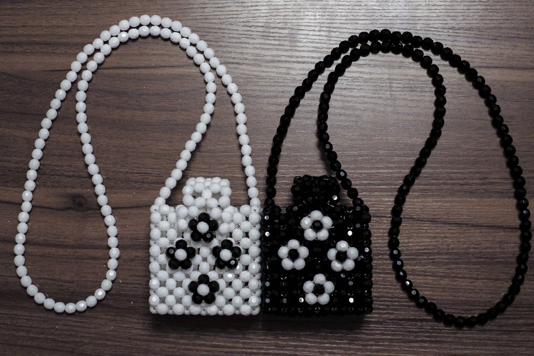 花花珠子 ( feat. 香水造型 )  | Square Beaded Bag - 其他 - 压克力 